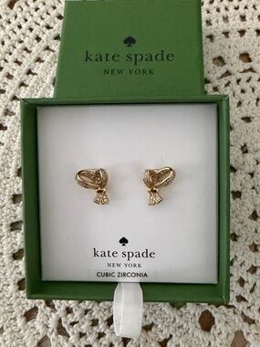 Kate Spade “All Tied Up” Studs NIBox